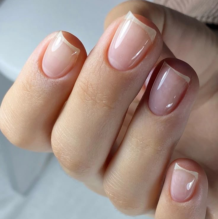 Пилочный маникюр без покрытия