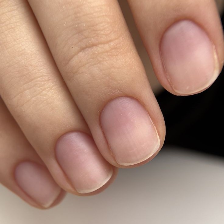 Маникюр без покрытия