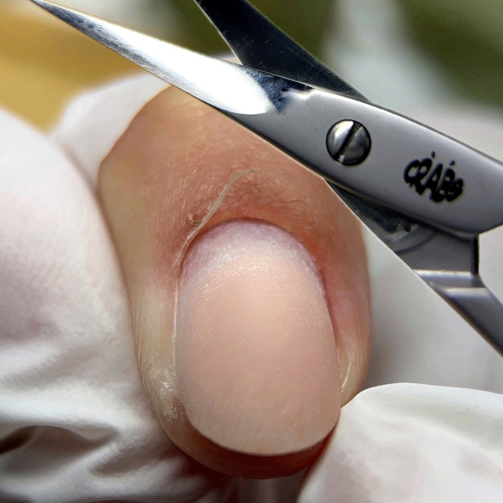 Снятие старого покрытия + комби маникюр