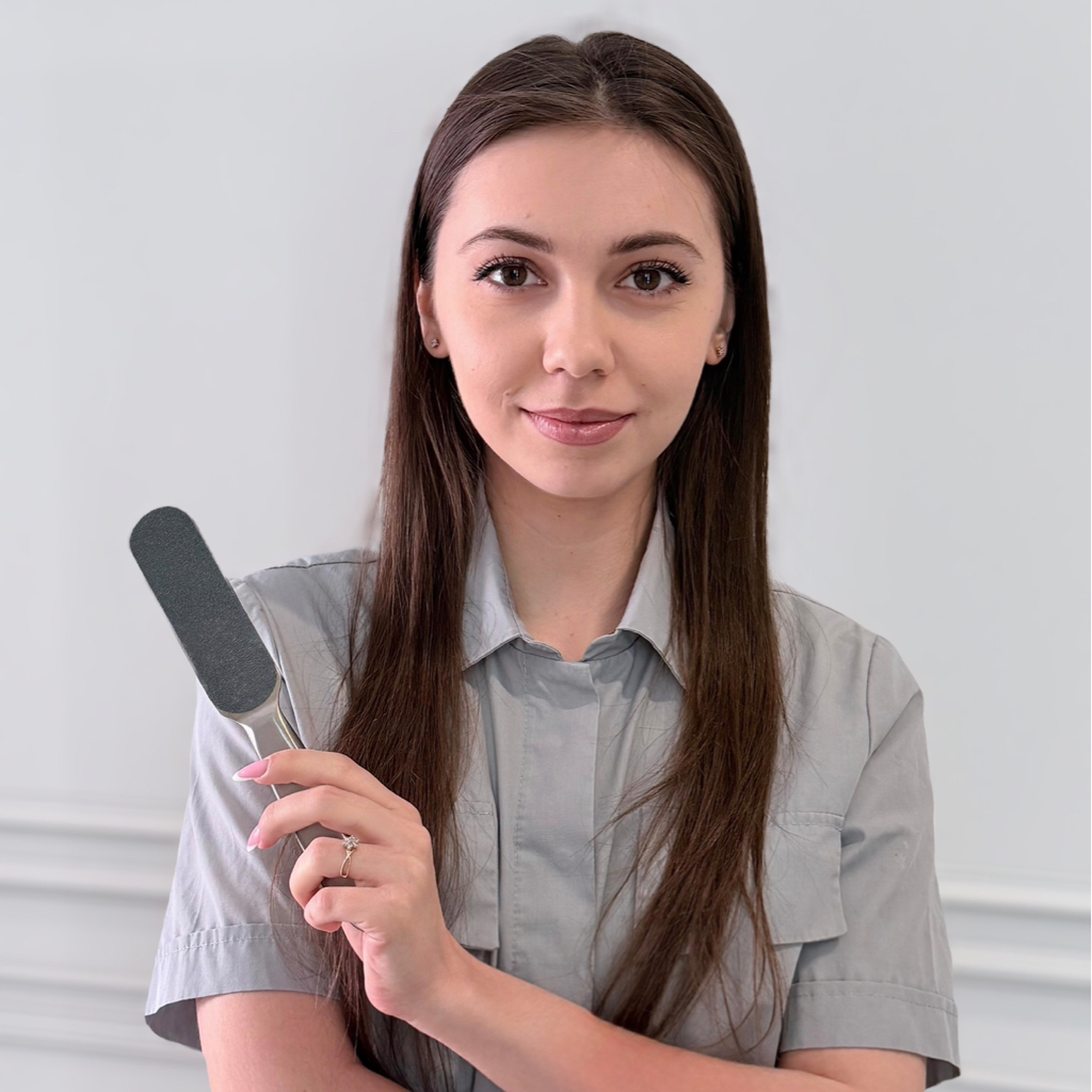 Настя Пиунова