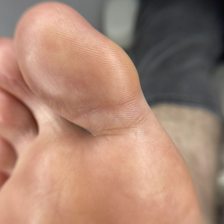 Мужской педикюр (пальцы+ пятки)