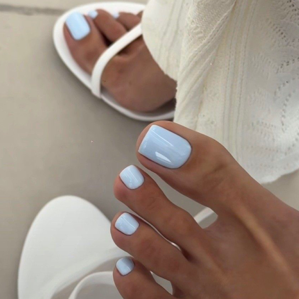 Педикюр с покрытием, снятие