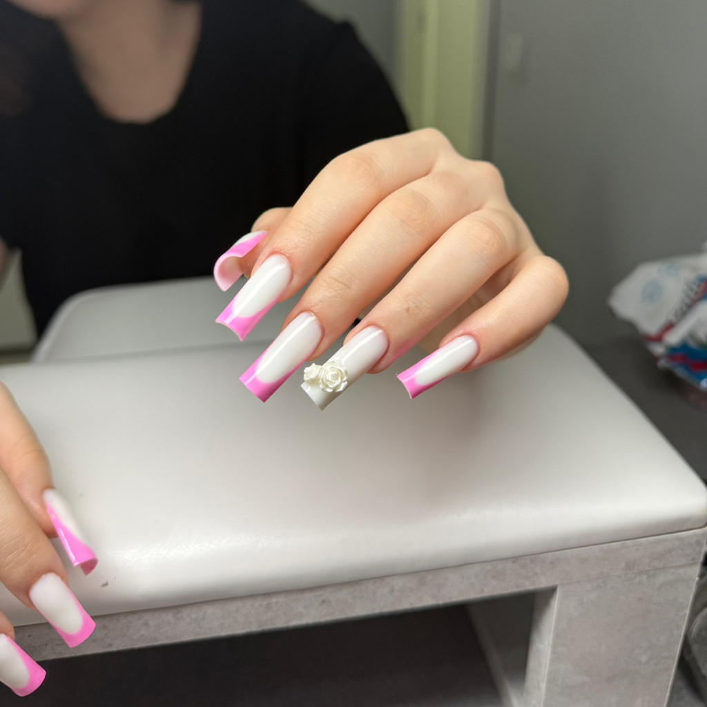 Наращивание ногтей 4-6 длина