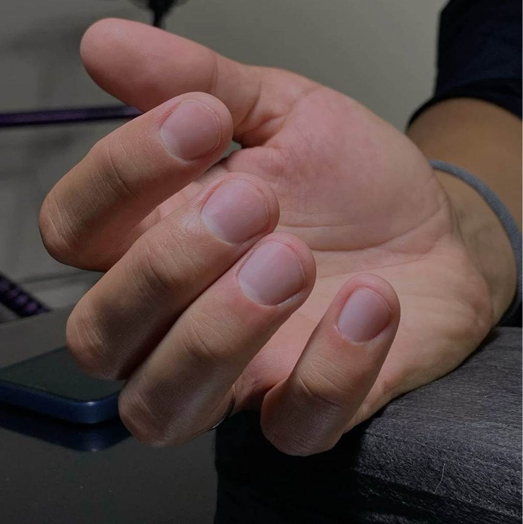 Маникюр мужской