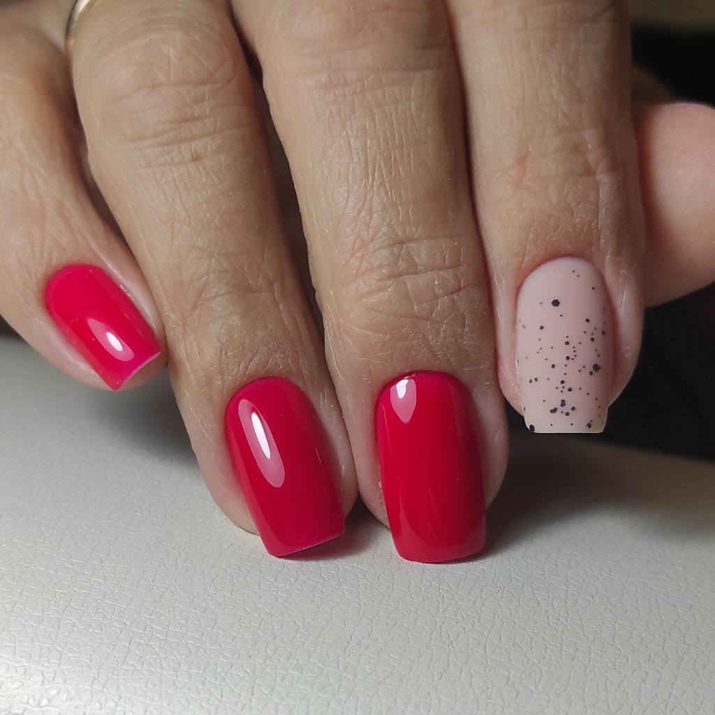 УКРЕПЛЕНИЕ НОГТЕЙ