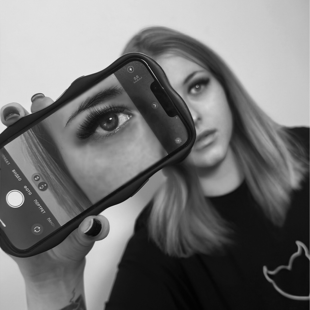 3 D