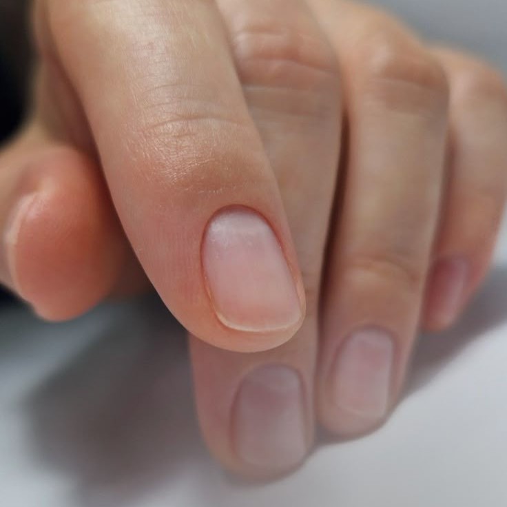Маникюр без покрытия