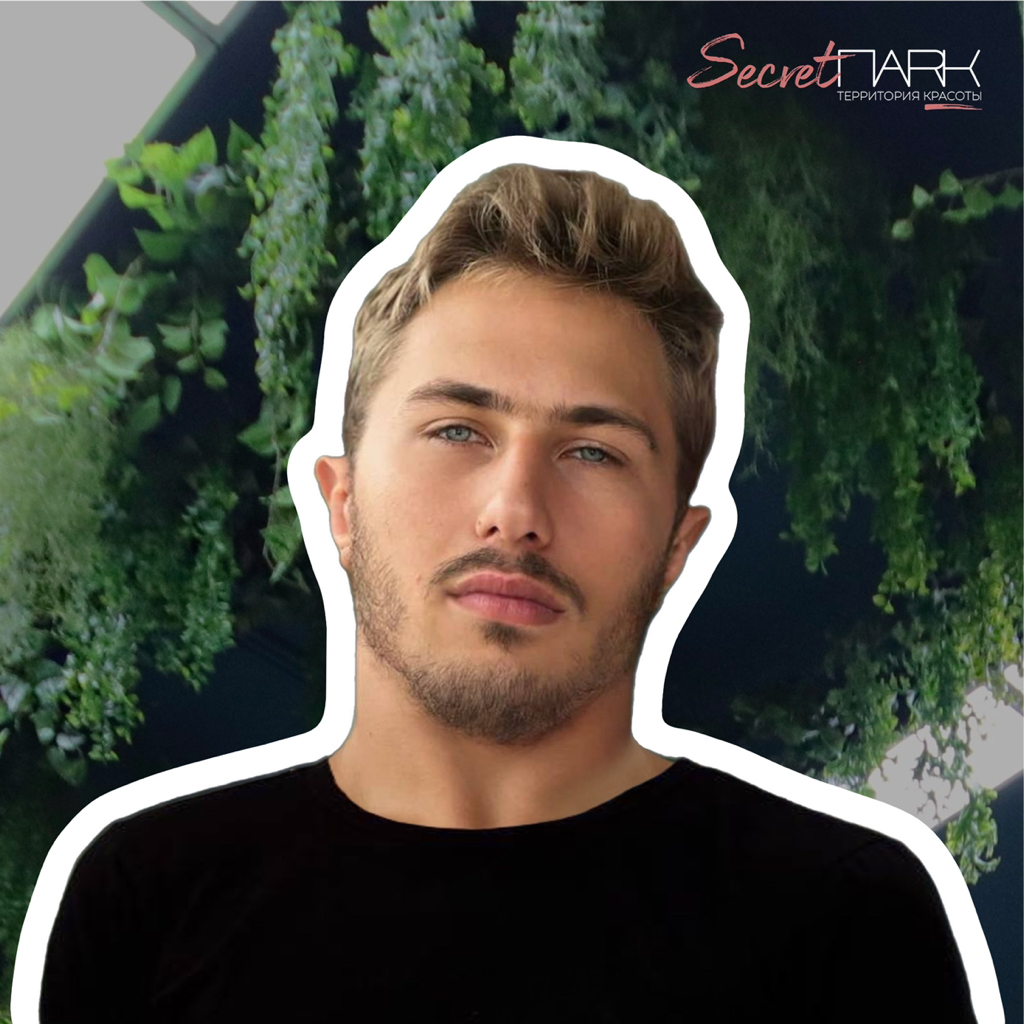 Аханов Данил