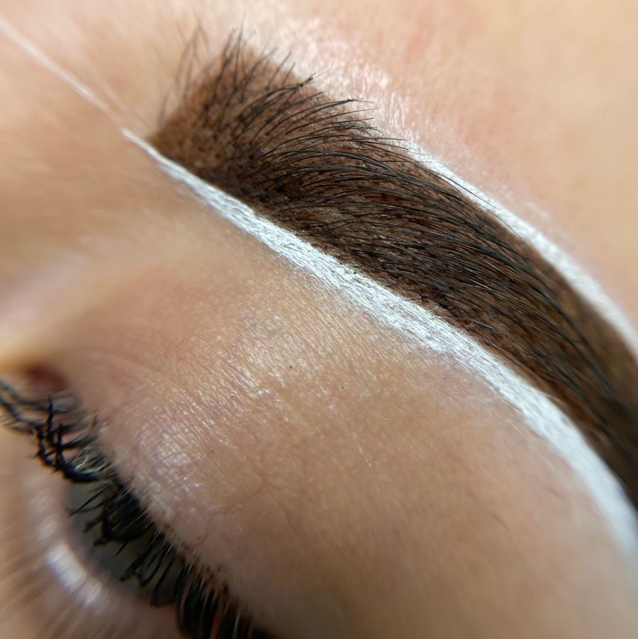 Коррекция бровей + окрашивание бровей