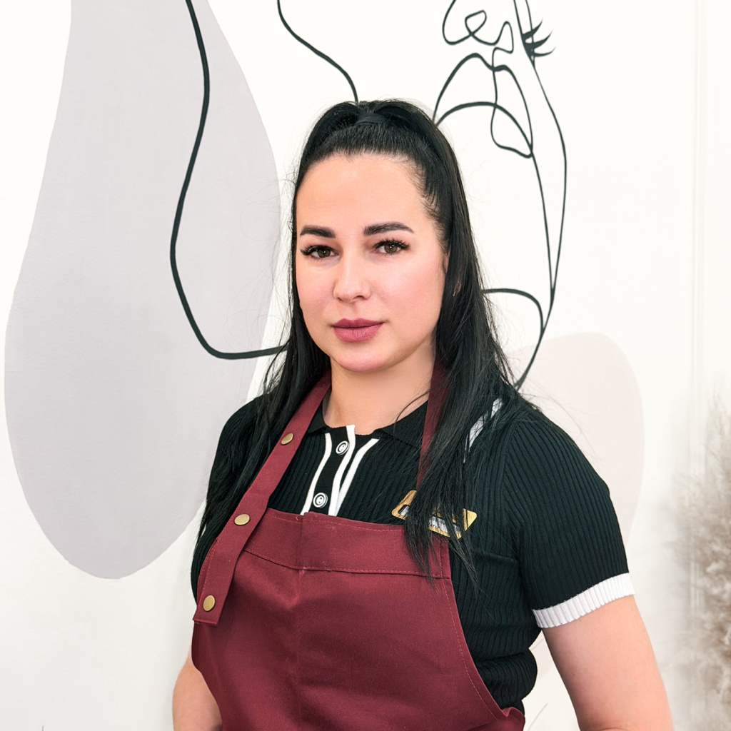 Бровист-ламимейкер Юлия