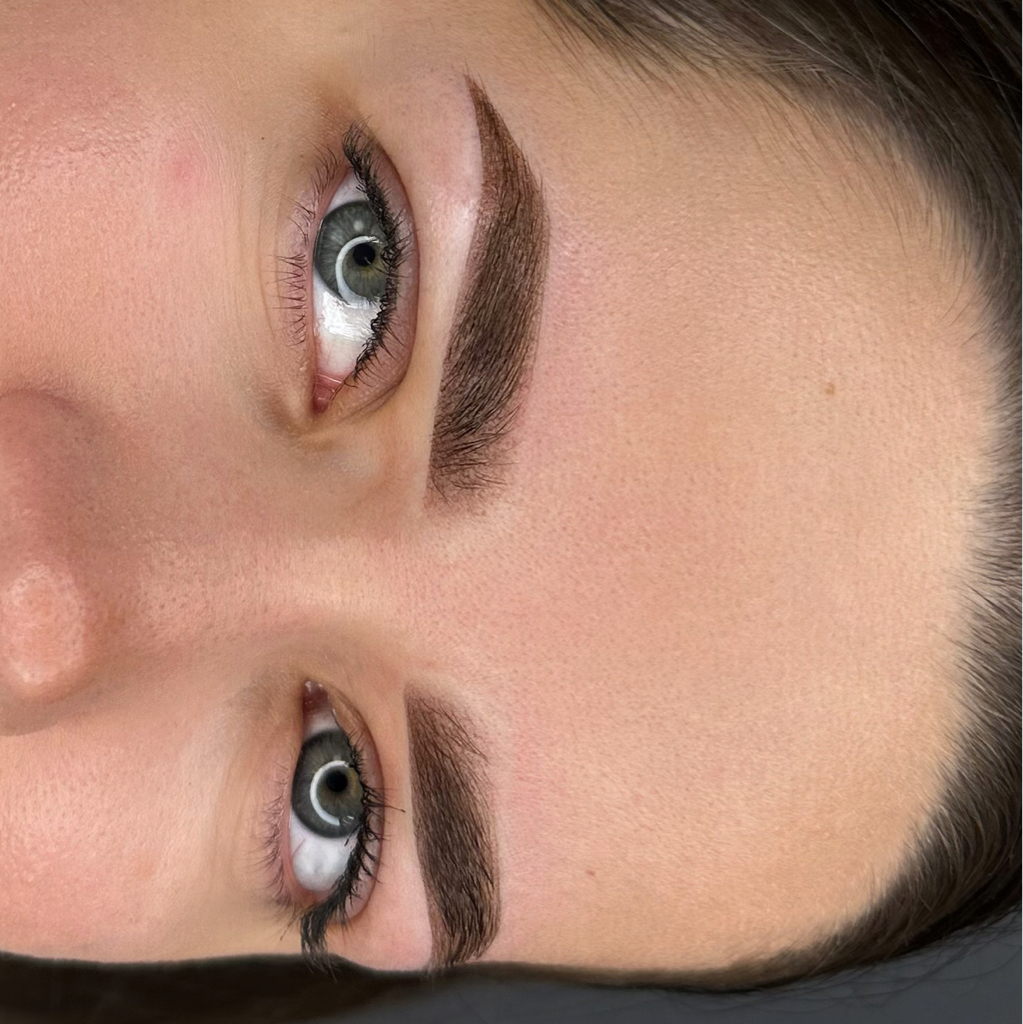 Перманентный макияж бровей (Первичная процедура, 1 этап)