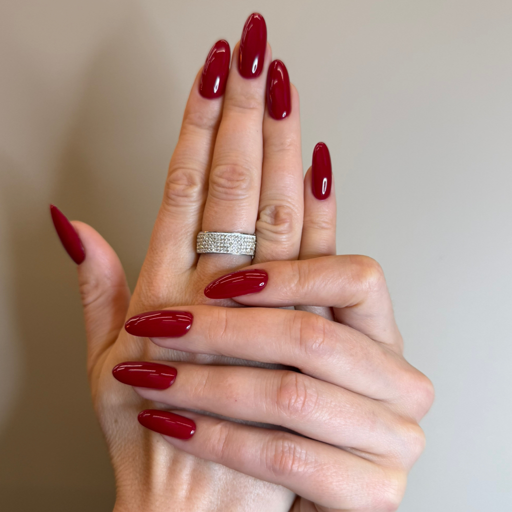 Комплекс: снятие, маникюр с покрытием, укрепление