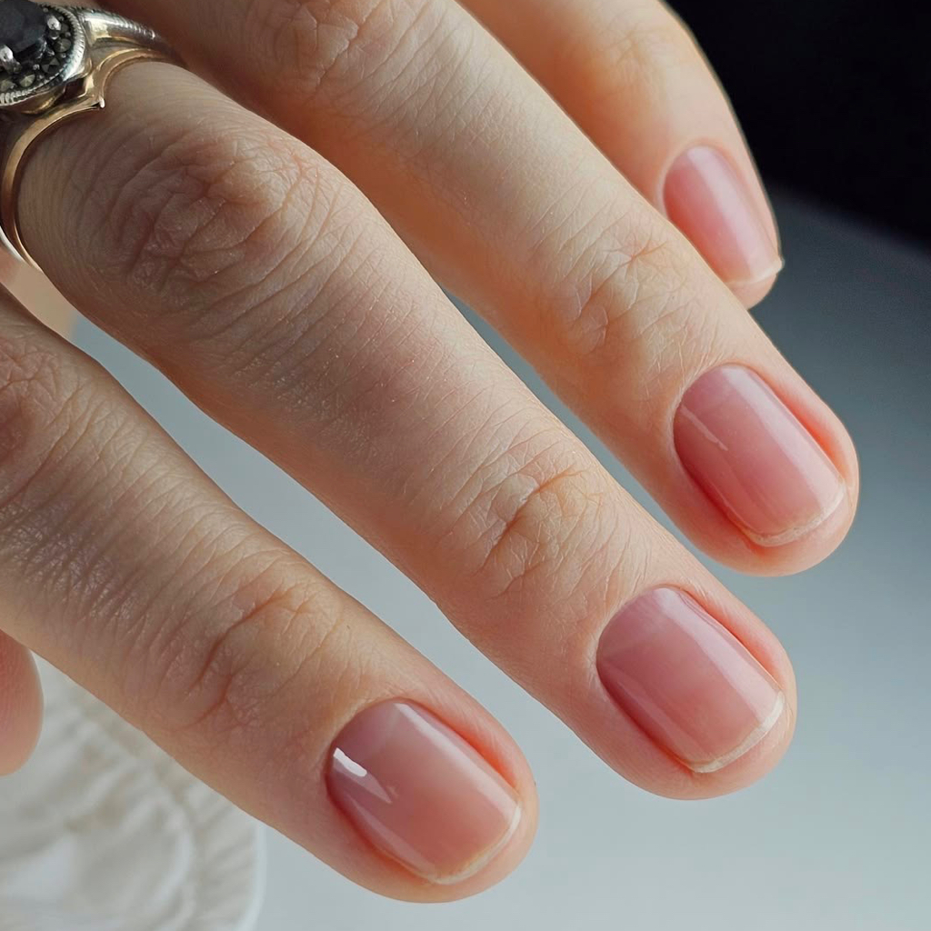 Маникюр + CWC покрытие (покрытие без покрытия)