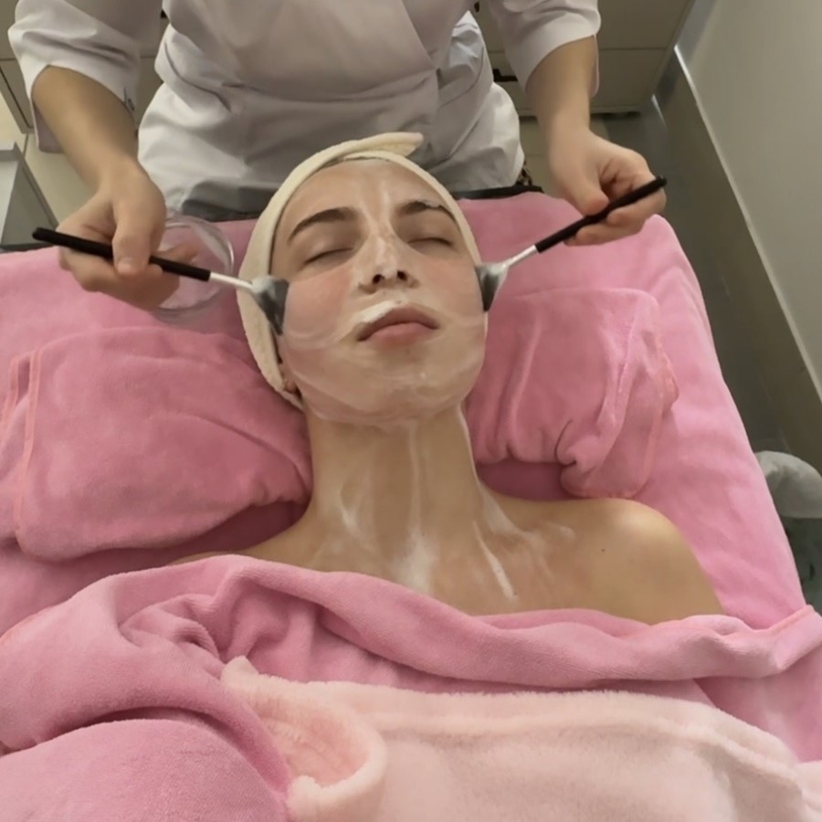 Комплекс: Скульптурный массаж лица + Кислородное преображение