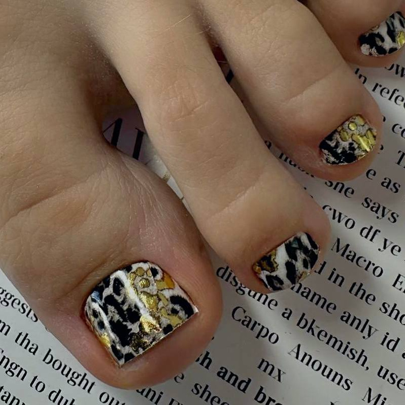 Педикюр + пленки (Вип-мастер)