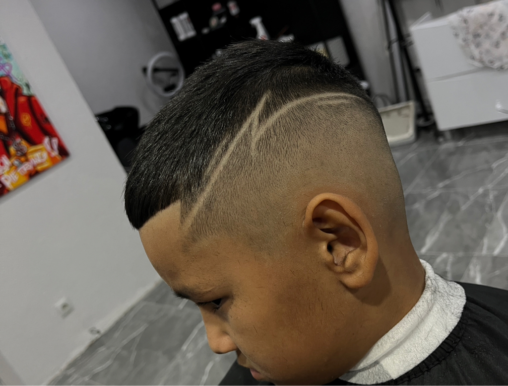 Стрижка детская ( от 3х лет до 12)