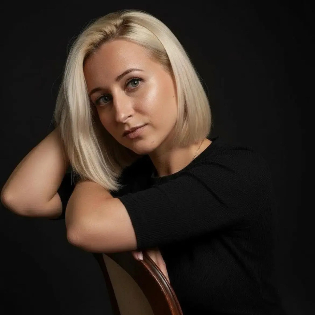 ПРИНИМАЕТ В БЦ ФРАНТ Наталья