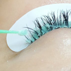 Снятие наращенных ресниц (другого мастера) перед наращиванием