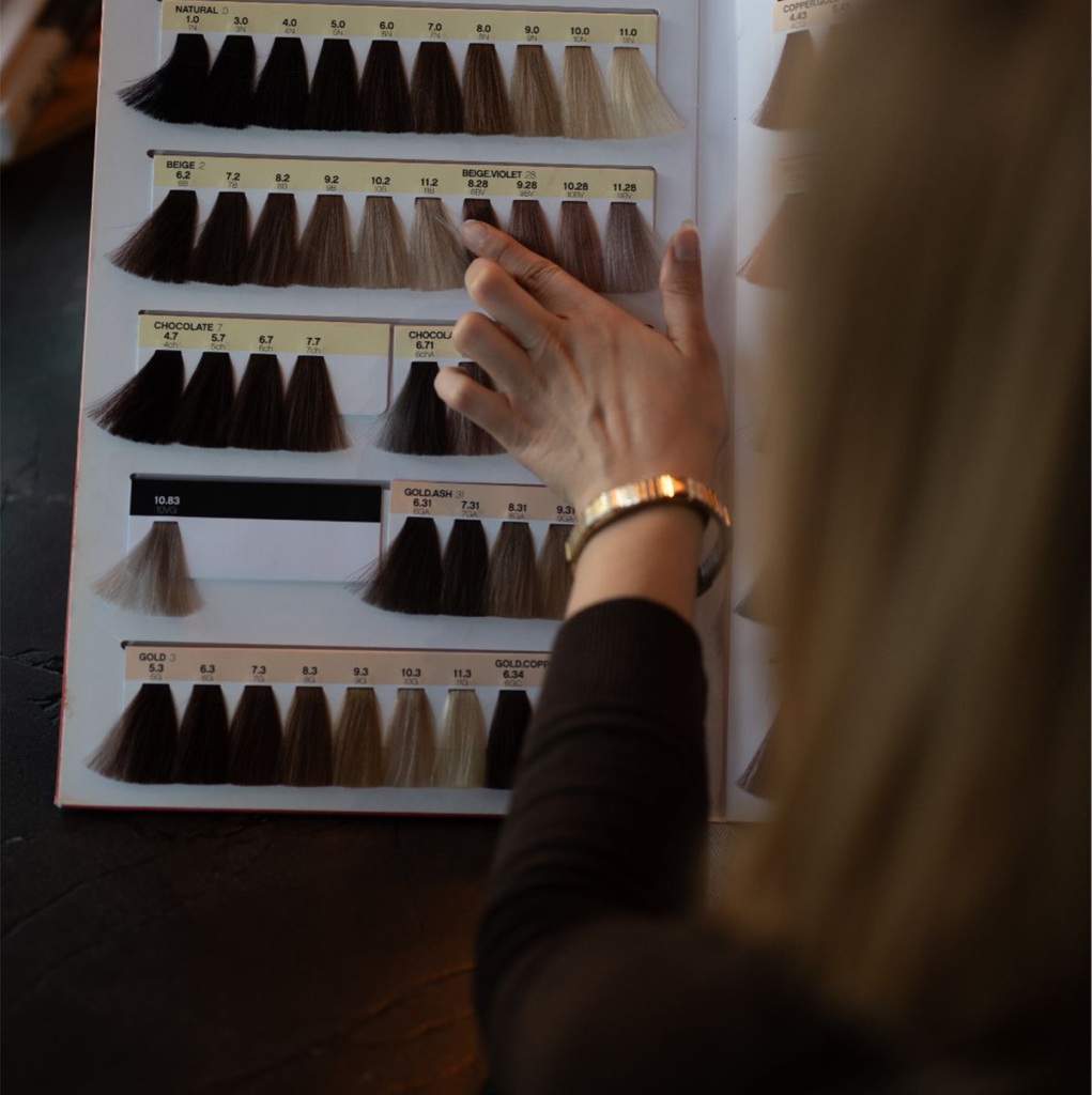 Консультация стилиста (без тест пряди)