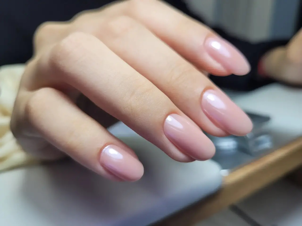 Маникюр Все включено с базовым покрытием (цветным)