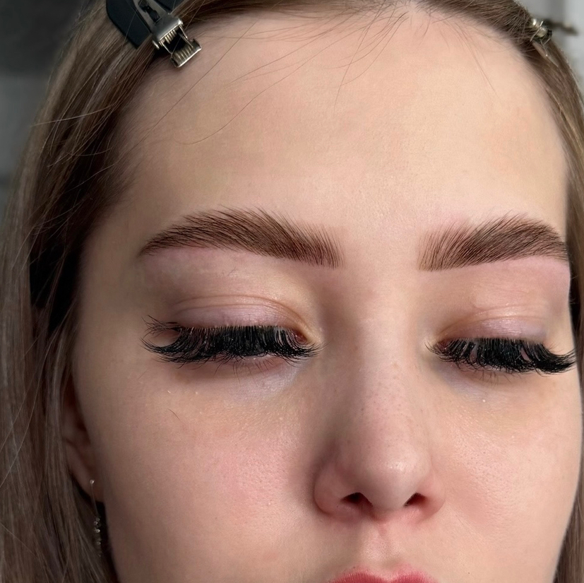 Долговременная Укладка /Ламинирование Бровей Полный -комплекс