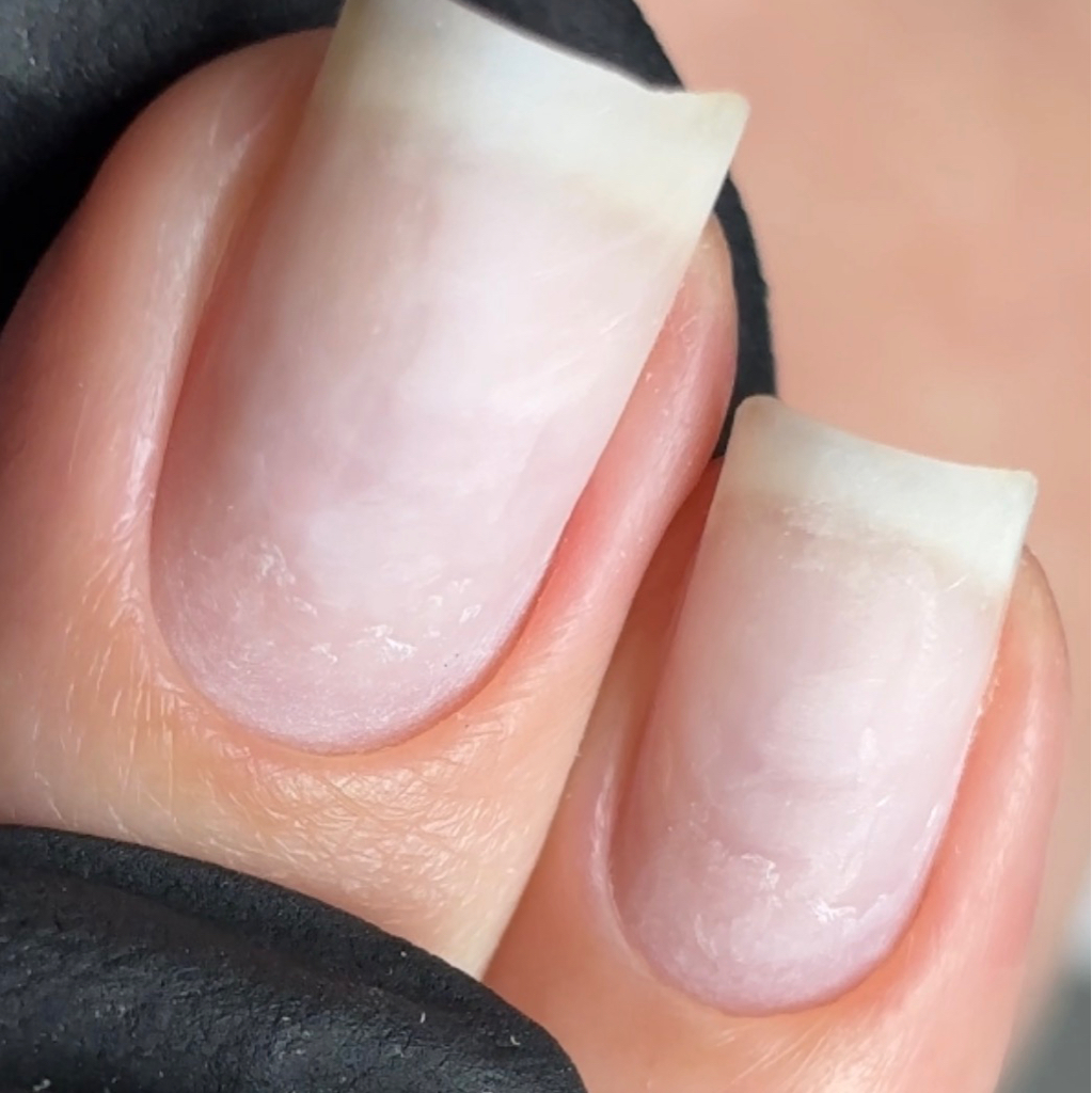 Комбинированный маникюр без покрытия