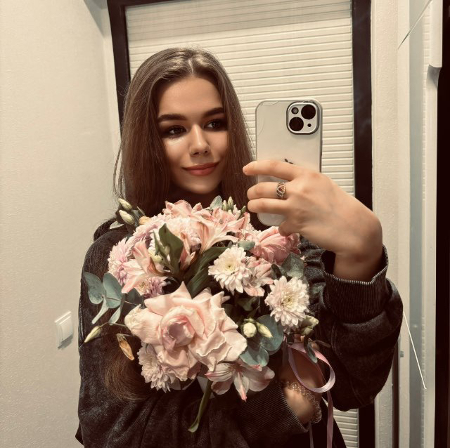 Ева