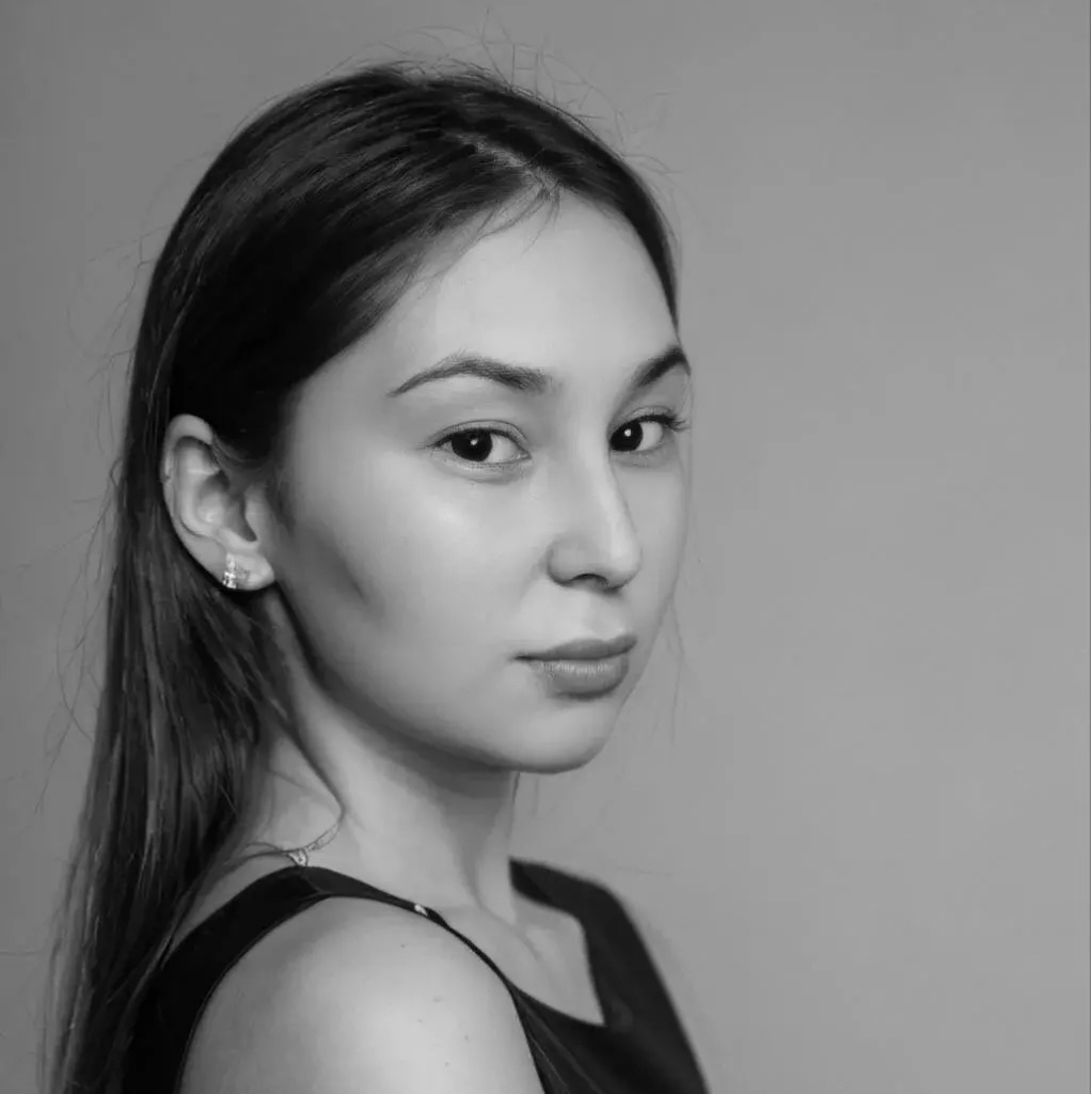 ПРИНИМАЕТ В БЦ ФРАНТ Гузалия