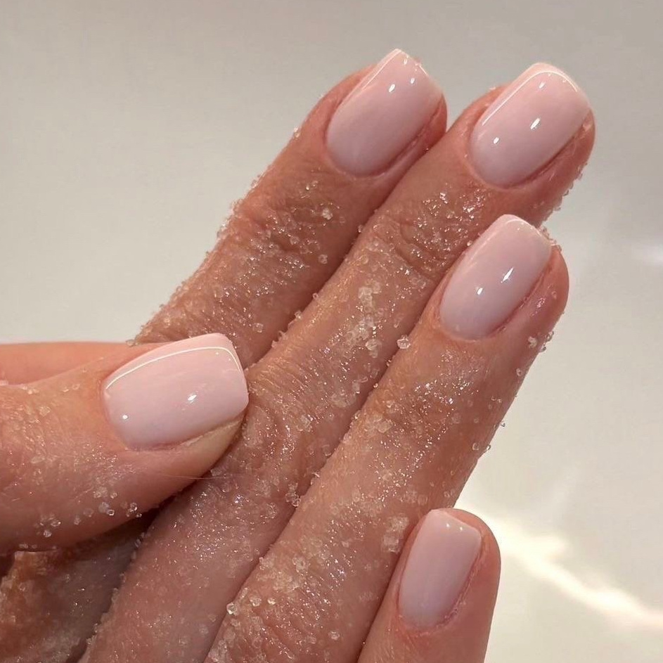 КОМПЛЕКС SPA + МАНИКЮР С УКРЕПЛЕНИЕМ+ГЕЛЬ ЛАК