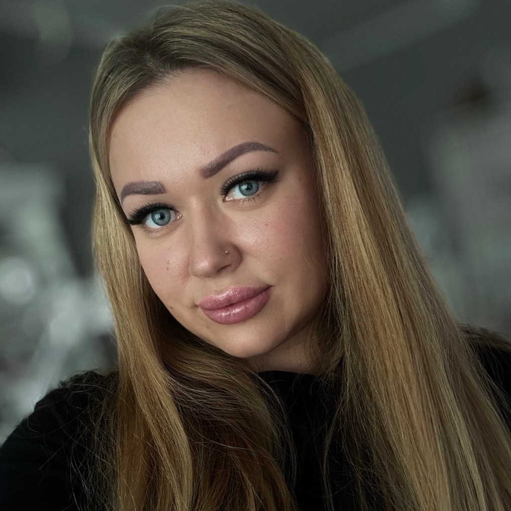 Ксения "топ мастер" педикюр