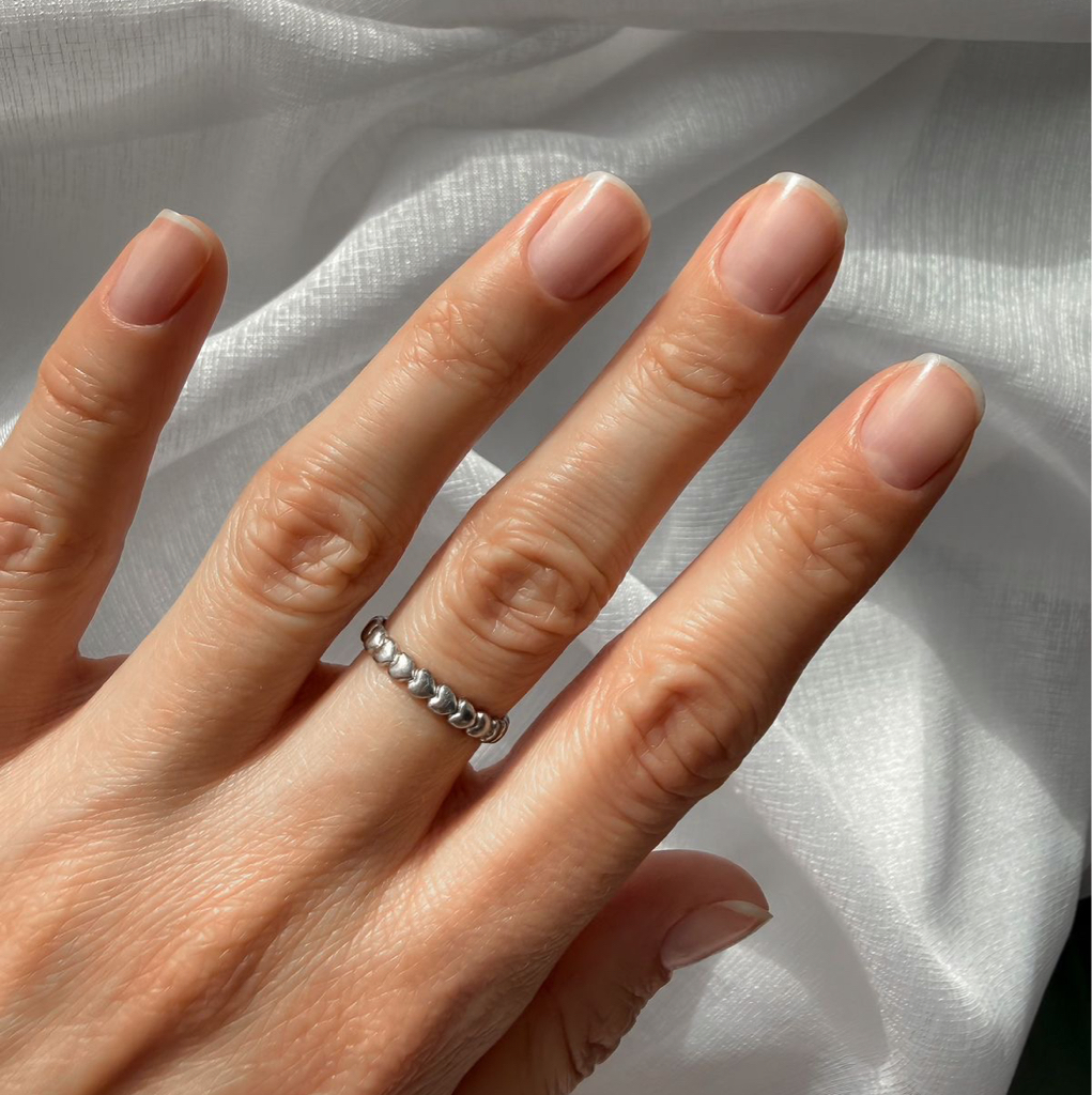 Маникюр без покрытия