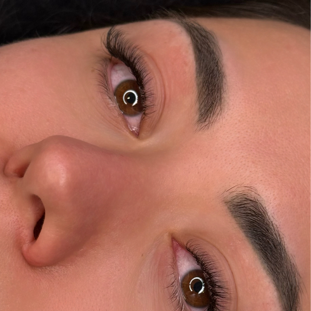 Lash extensions 2d