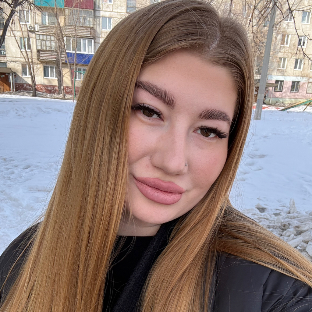 Романова Лера