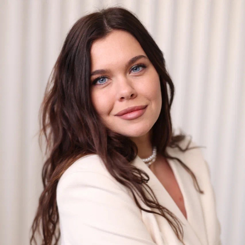 Мызникова Ксения