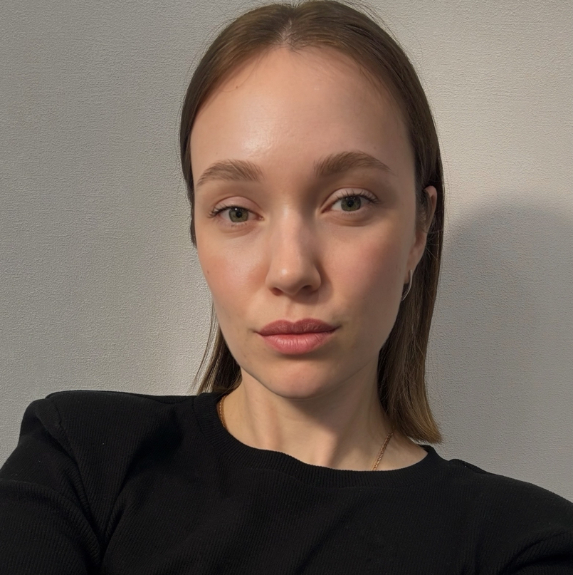 Алина