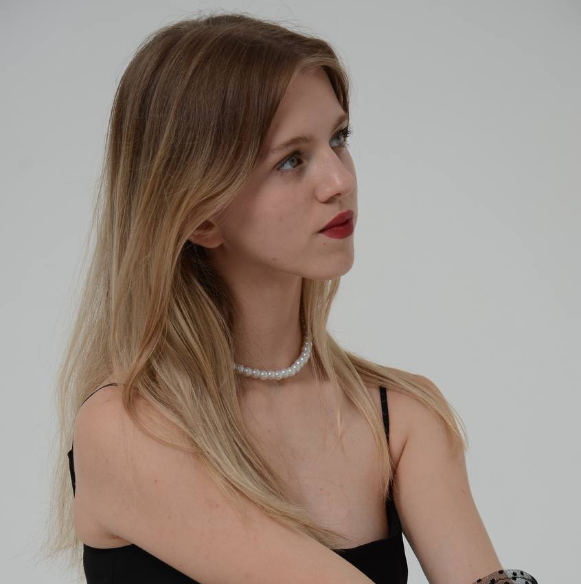 Кристина -10% знакомство с мастером