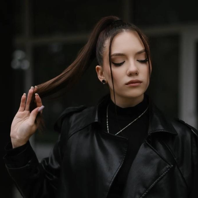 Полина