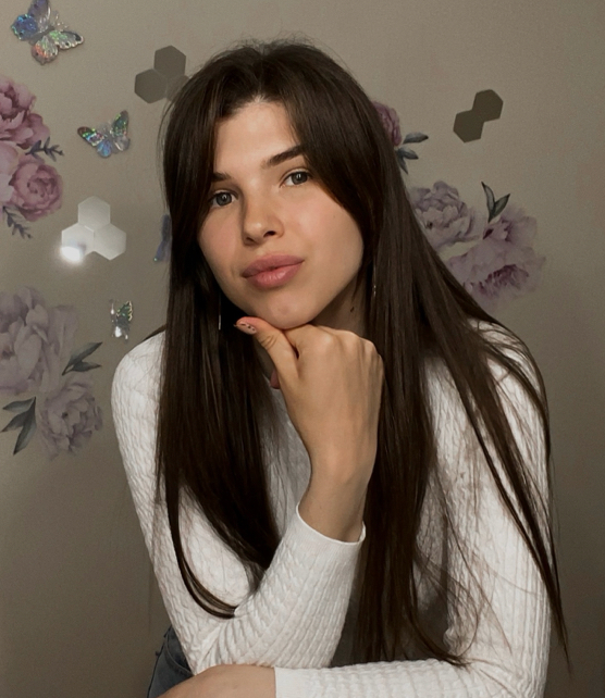 Клещевникова Кристина