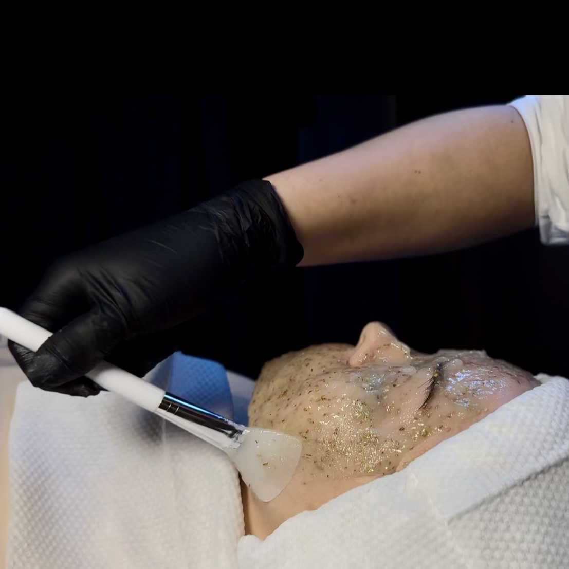 Уход с альгинатной маской (Bruno Vassari, Испания)