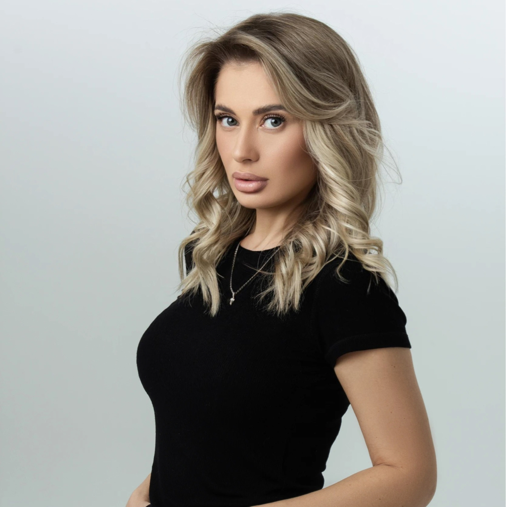 Алёна М.