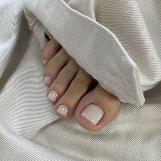Педикюр пальчики с покрытием