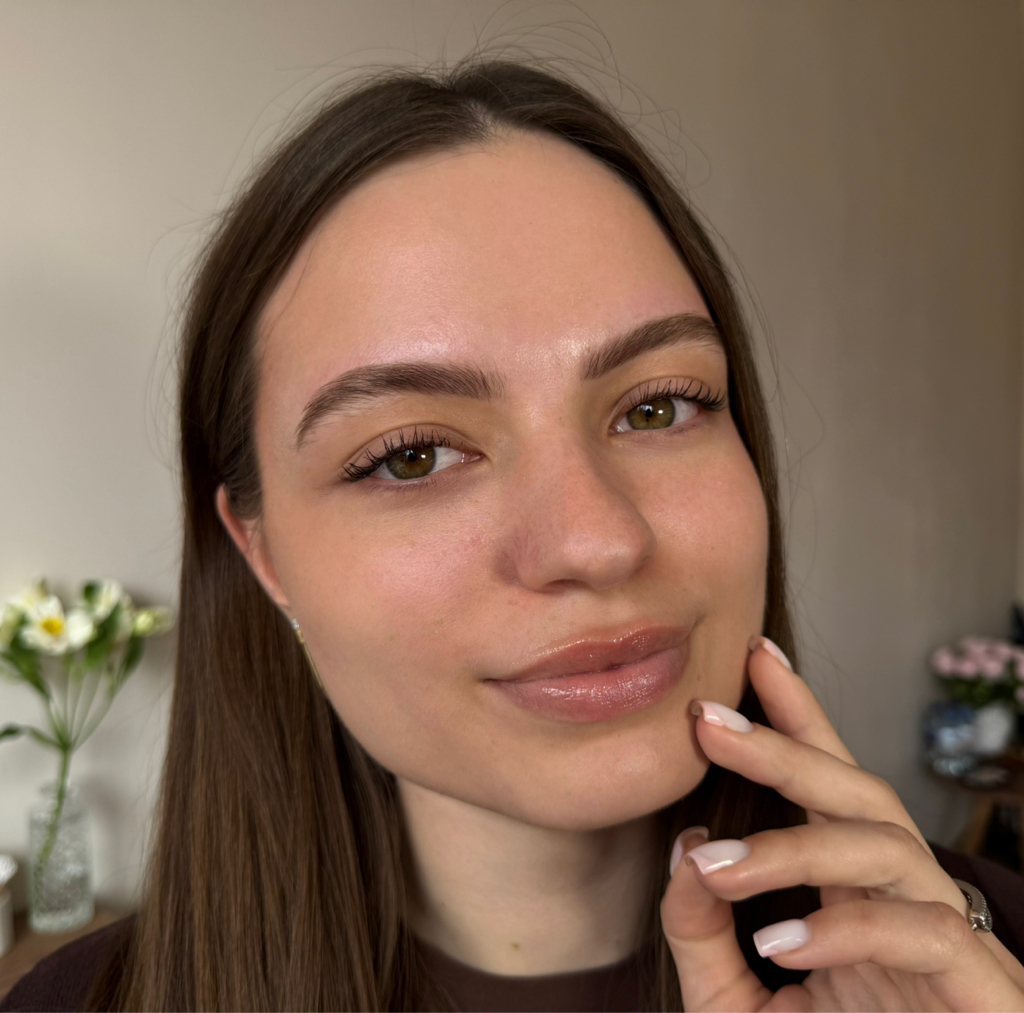 Комплекс 2: ламинирование ресниц & окрашивание + коррекции бровей