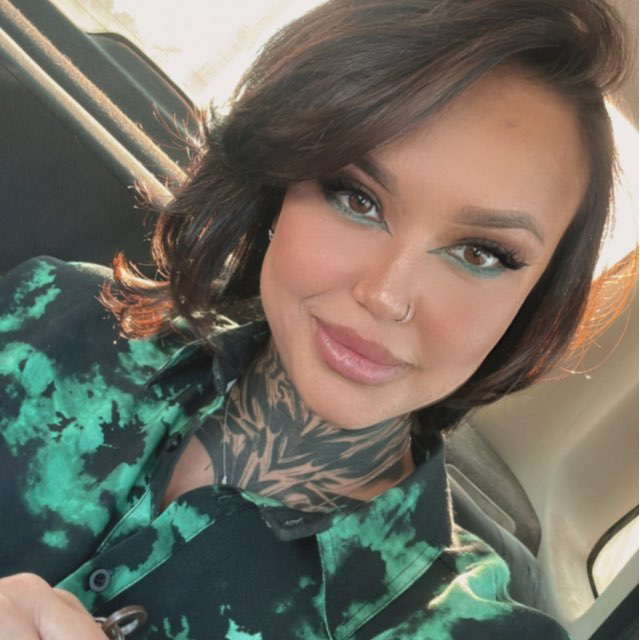Алина
