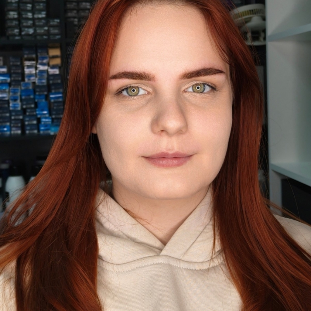 Окрашивание бровей+коррекция+оформление +уход