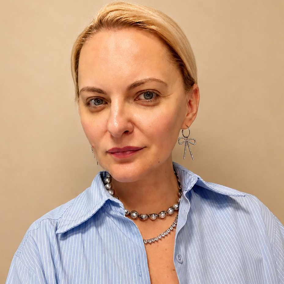 Долматова Маниса