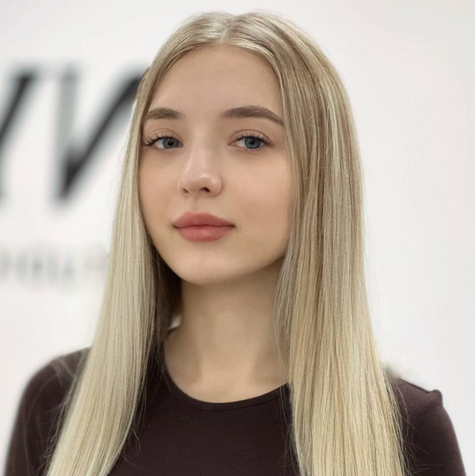Алина