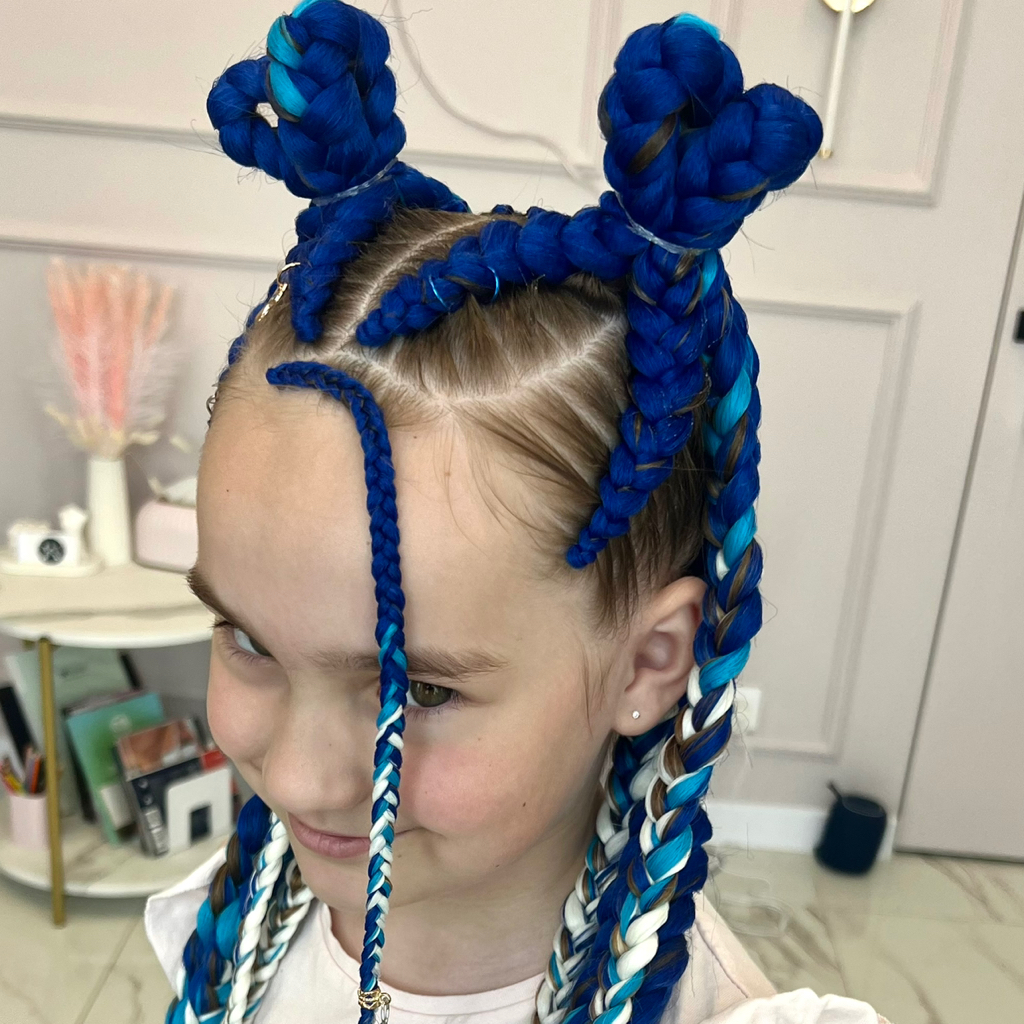 Сфинкс (4 брейда сверху, 4 на затылке)