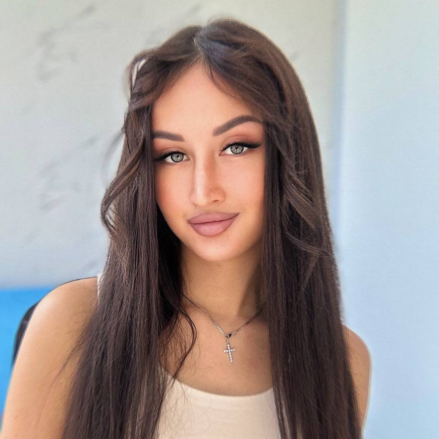 Регина Попова