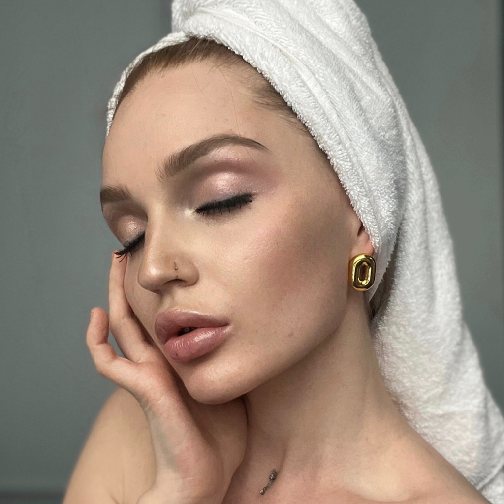 Алексия Карлин