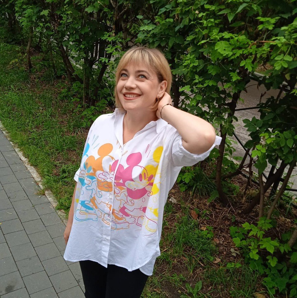 Попова Елена